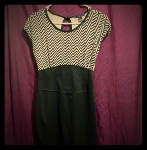 Striped form fitting forever21 size medium dress